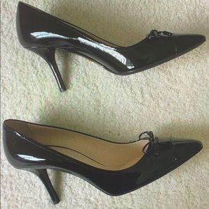 NWT Prada 3 inch heels. Size 7.5 Comes with box